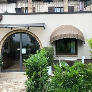 https://residenza-collina-riccione-monolocale.riccione-hotels.org